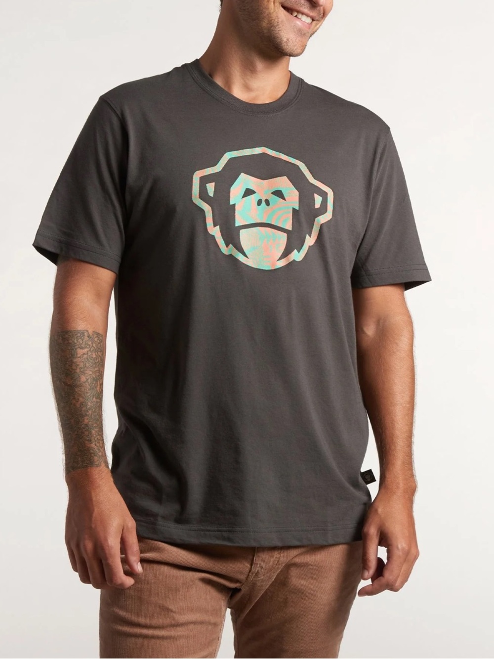 Howler Bro’s Men's Charcoal Graphic T-Shirt with Multicolor Ape Logo Size S